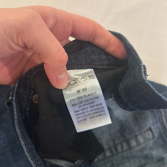 Joe’s Jeans The Classic Mens Straight Leg Jeans Dark Wash size 40 EUC - Picture 2 of 6